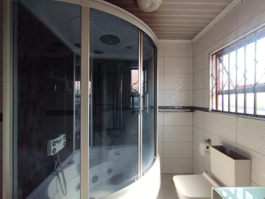 4 Bedroom Property for Sale in Tlhabane West North West